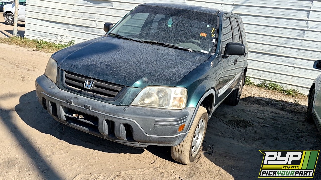 2001 HONDA CR-V available for parts