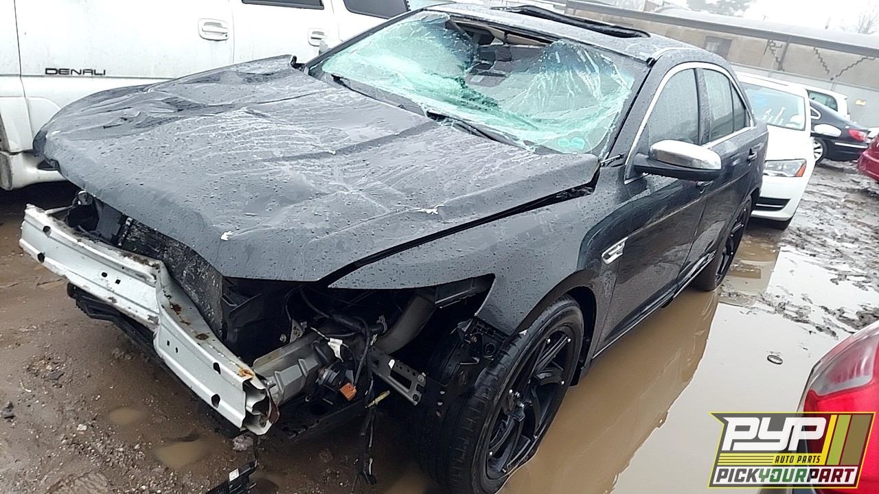 2010 FORD TAURUS partes disponibles