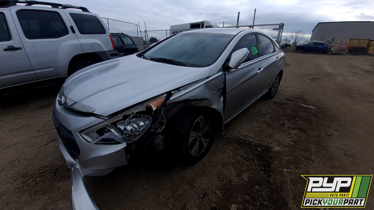 2013 HYUNDAI SONATA available for parts