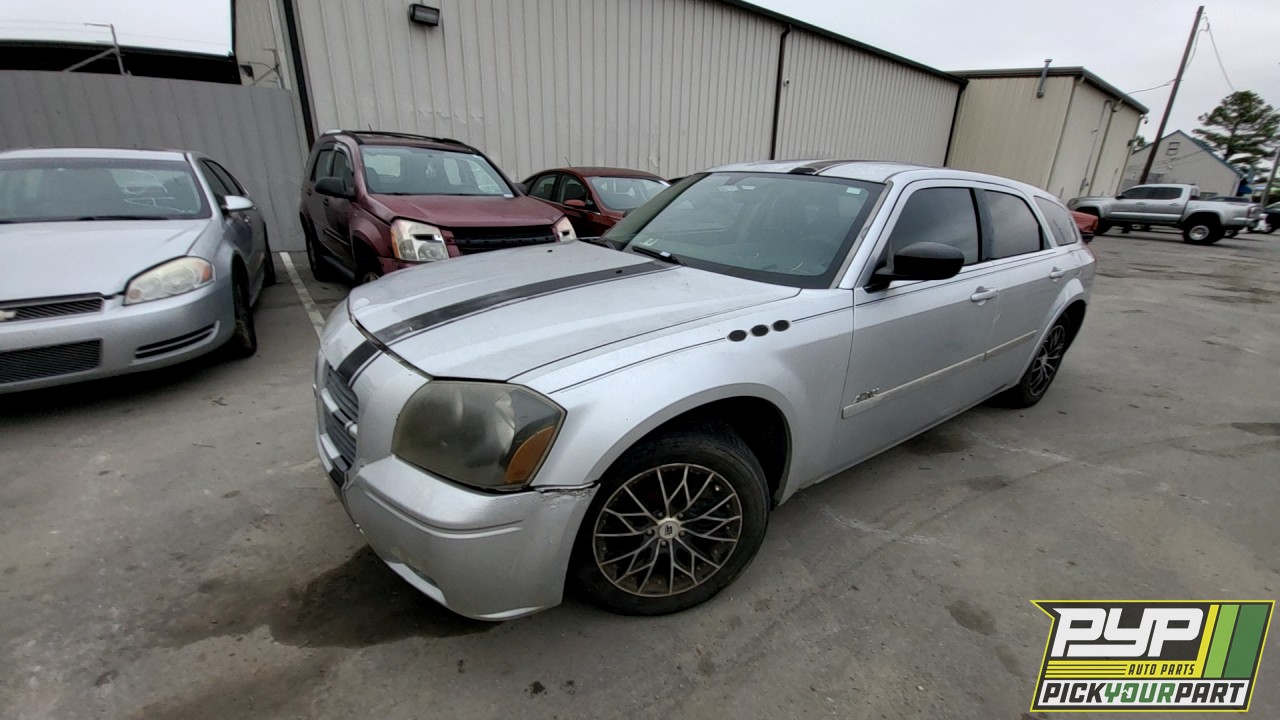 2005 DODGE MAGNUM available for parts