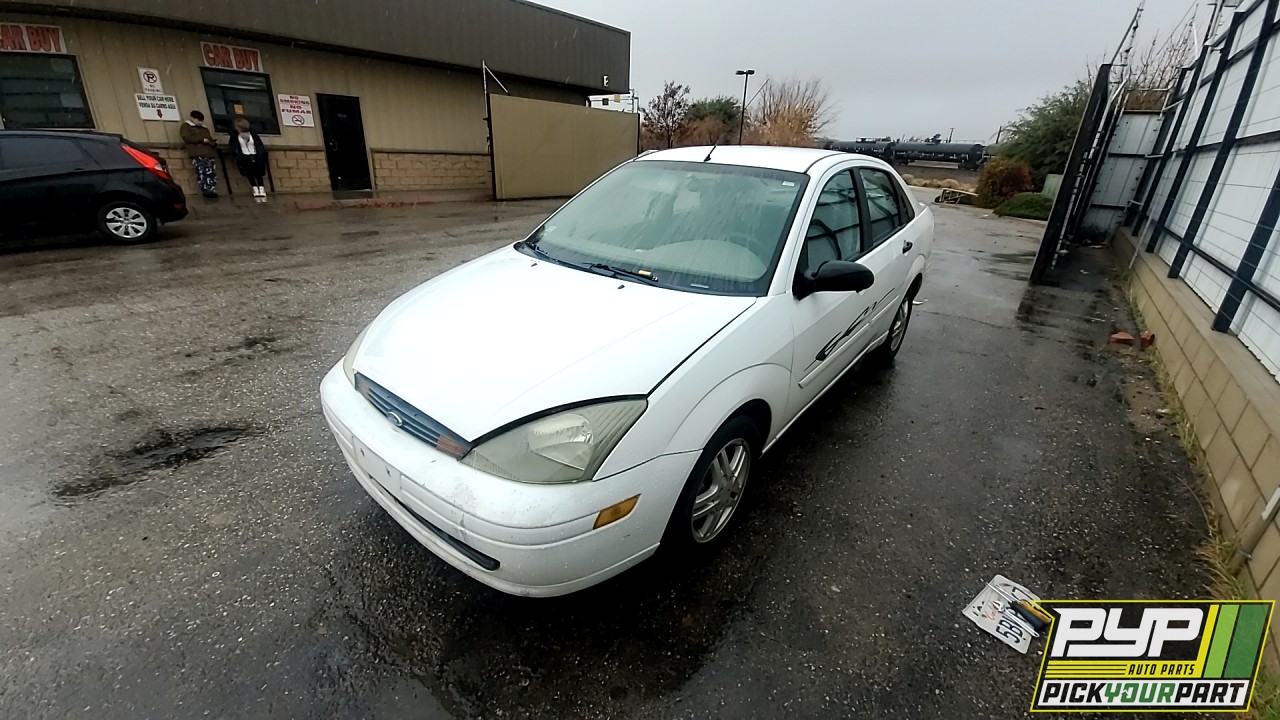 2003 FORD FOCUS available for parts