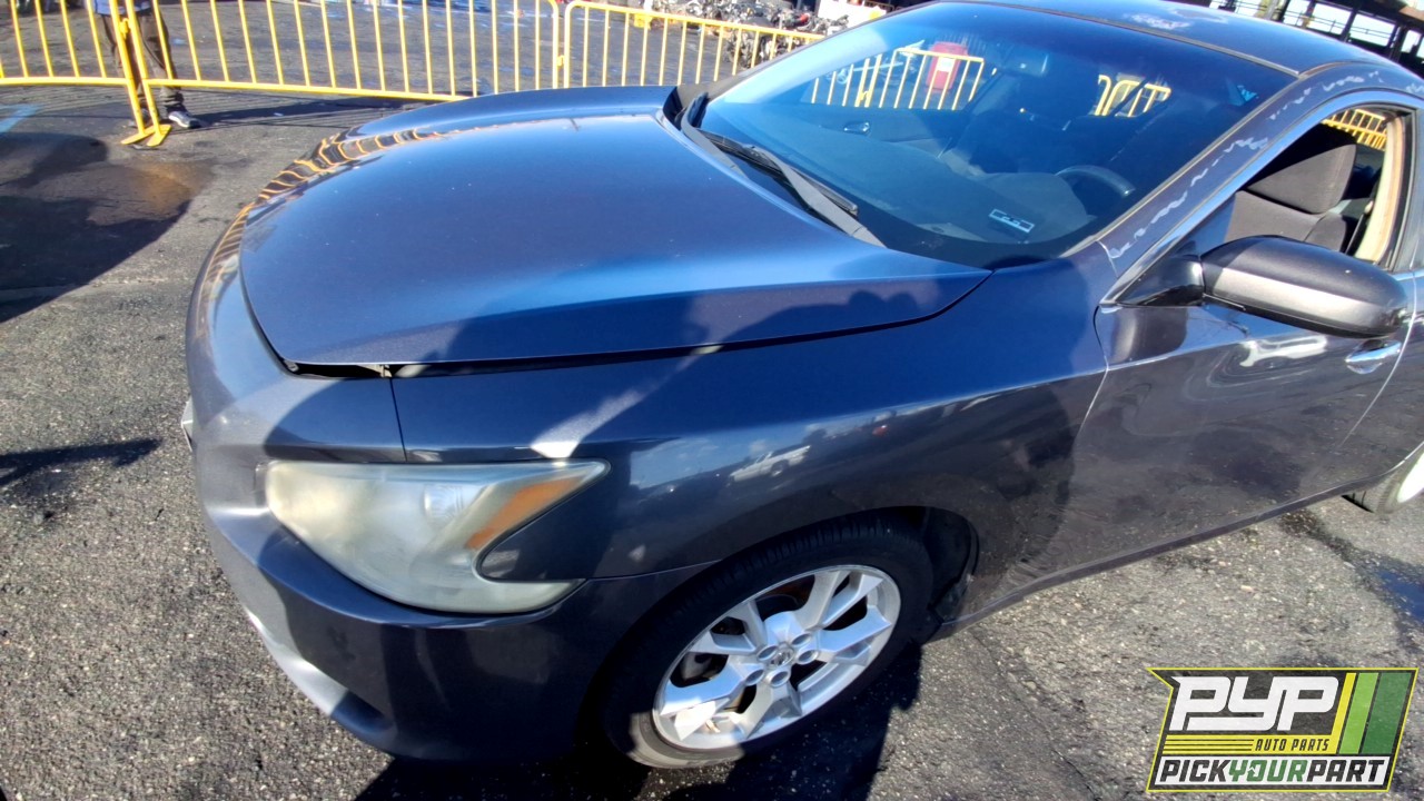 2013 NISSAN MAXIMA partes disponibles