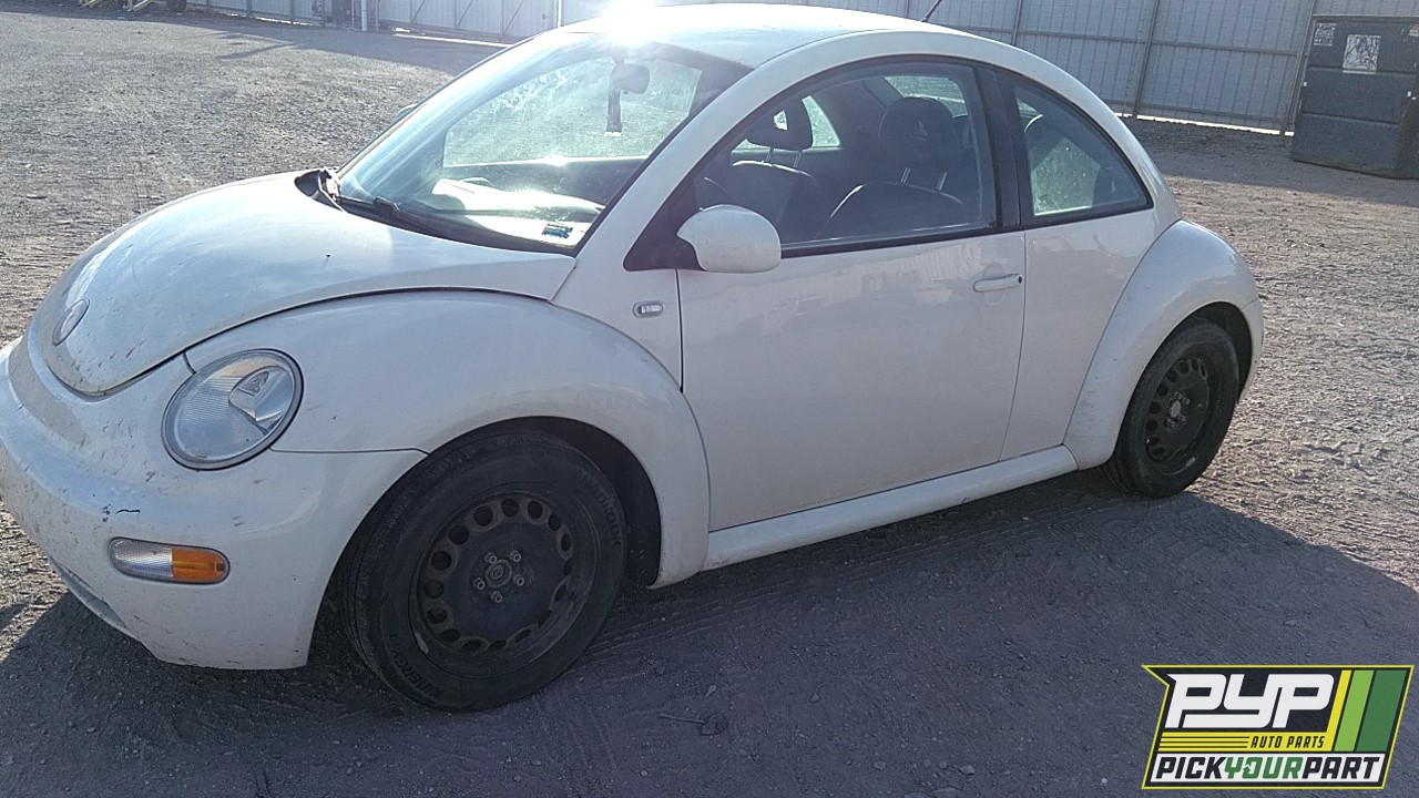 2003 VOLKSWAGEN BEETLE partes disponibles