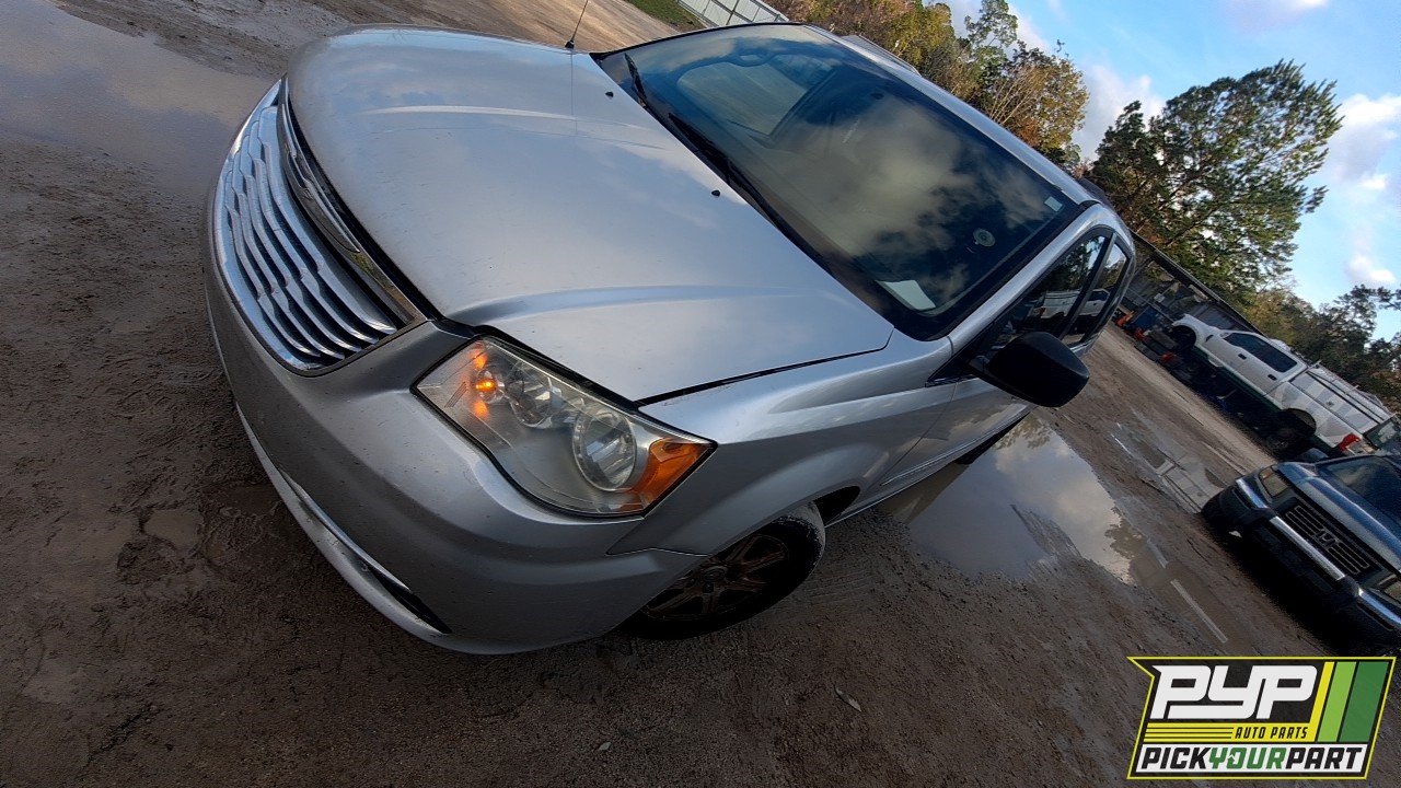 2011 CHRYSLER TOWN & COUNTRY partes disponibles