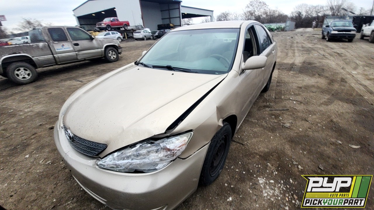 2002 TOYOTA CAMRY partes disponibles
