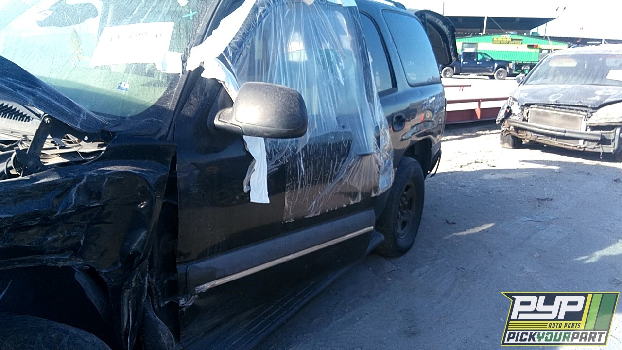 2004 CHEVROLET TAHOE partes disponibles