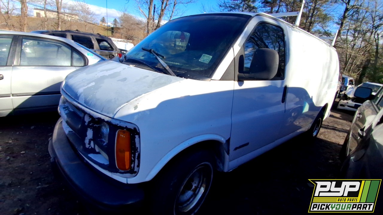 2002 CHEVROLET EXPRESS 1500 partes disponibles