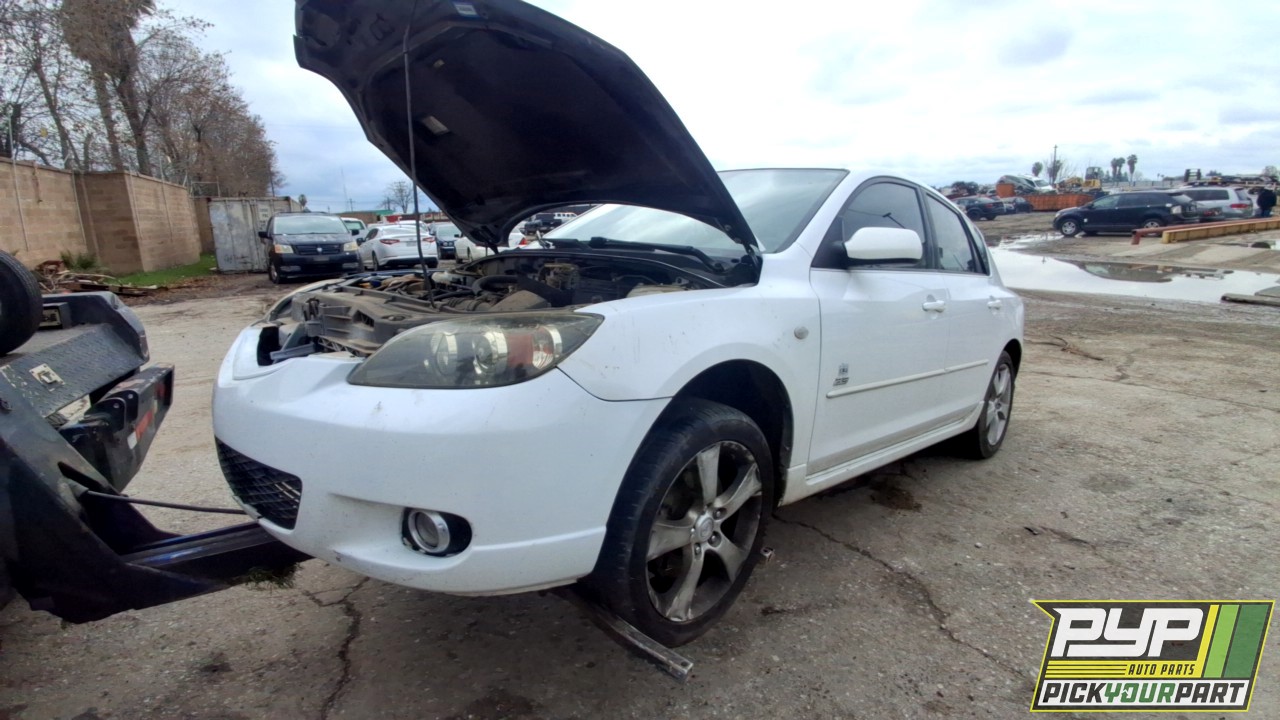 2004 MAZDA 3 partes disponibles