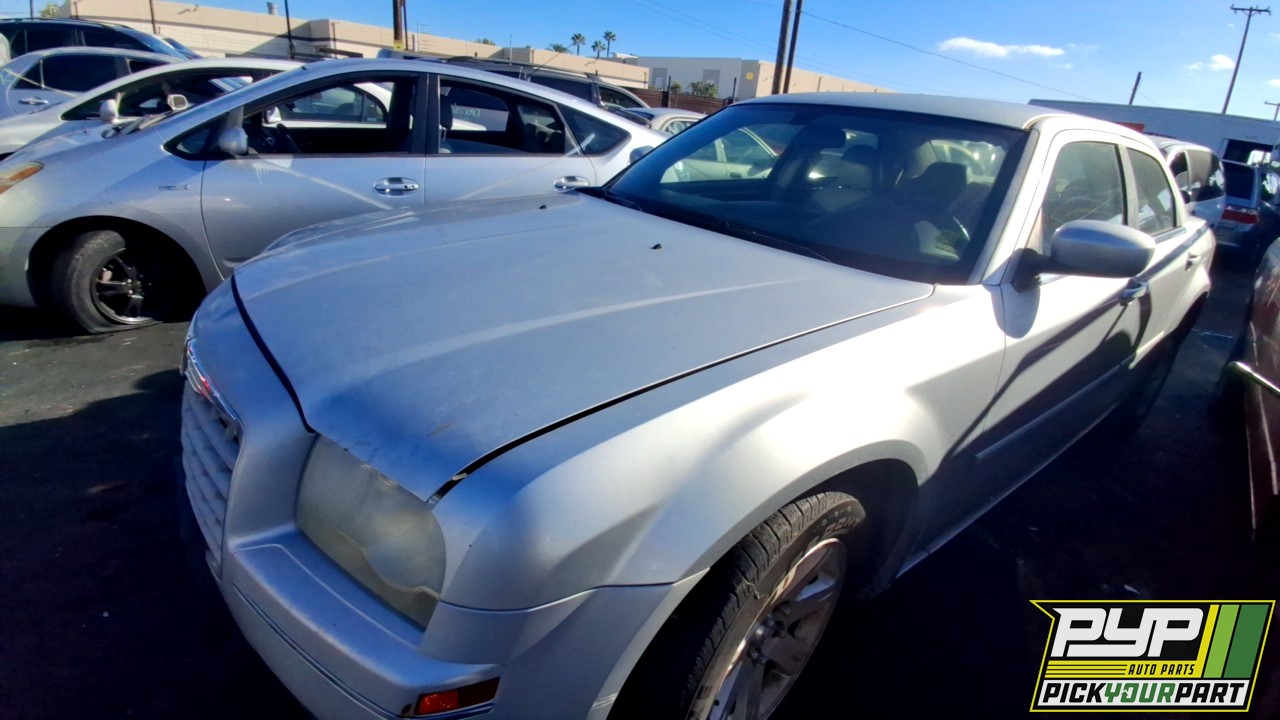 2006 CHRYSLER 300 partes disponibles