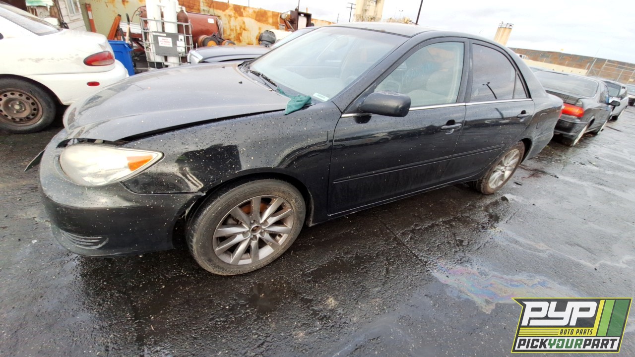 2005 TOYOTA CAMRY partes disponibles