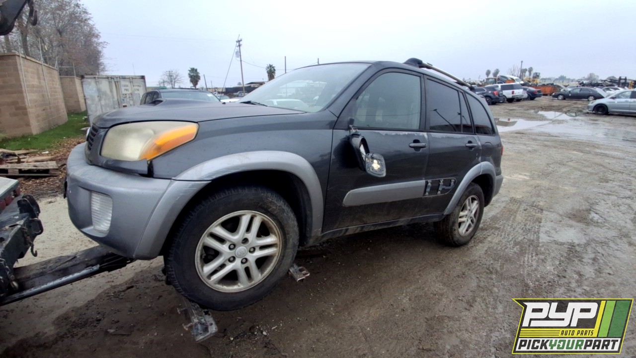 2003 TOYOTA RAV4 partes disponibles