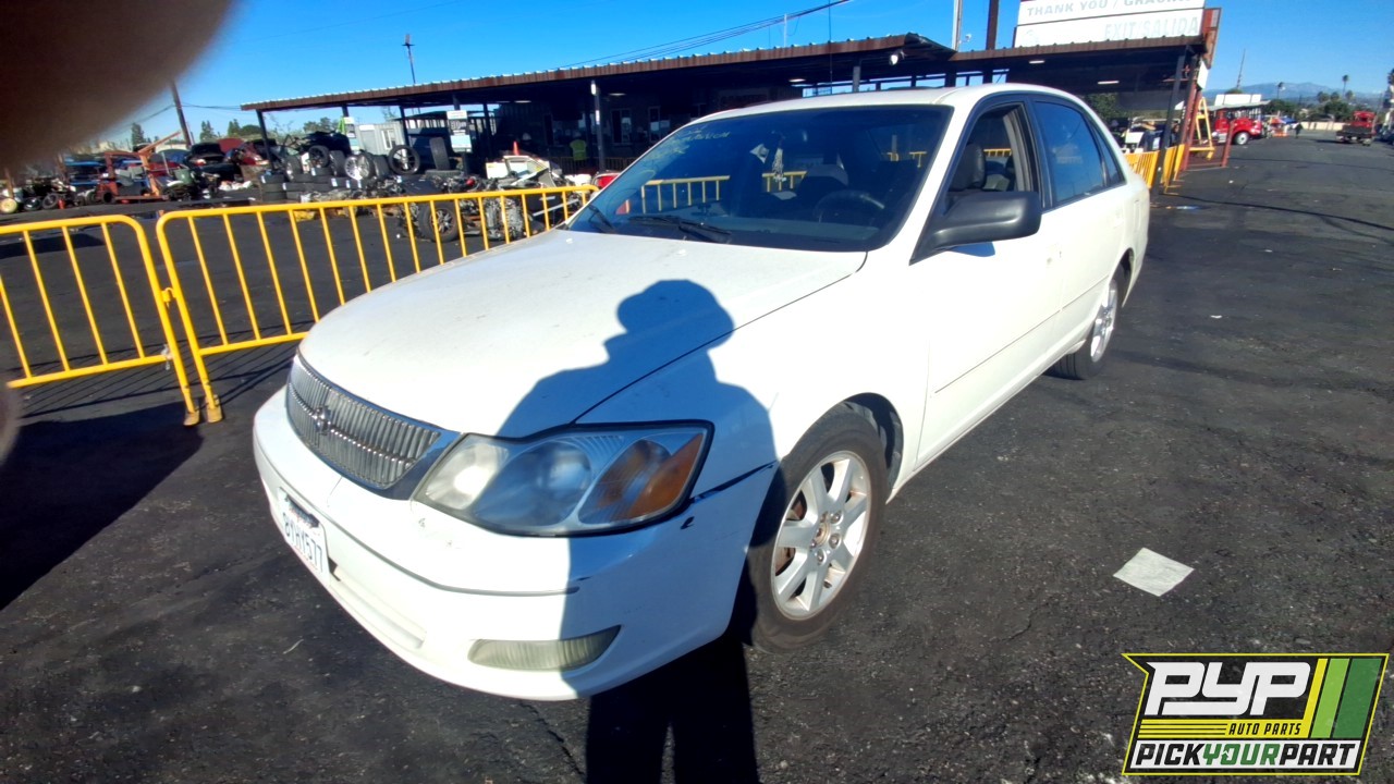 2001 TOYOTA AVALON partes disponibles