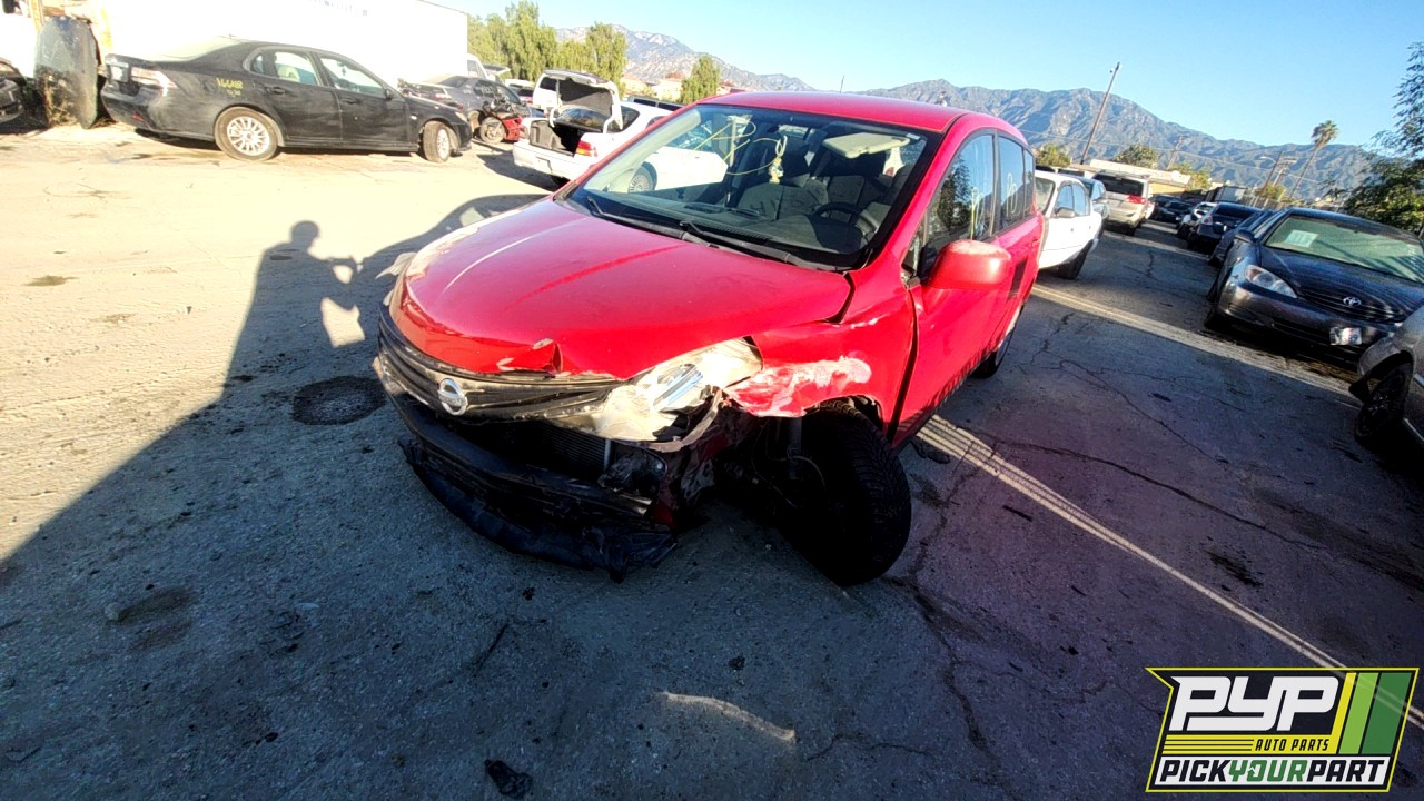 2011 NISSAN VERSA partes disponibles