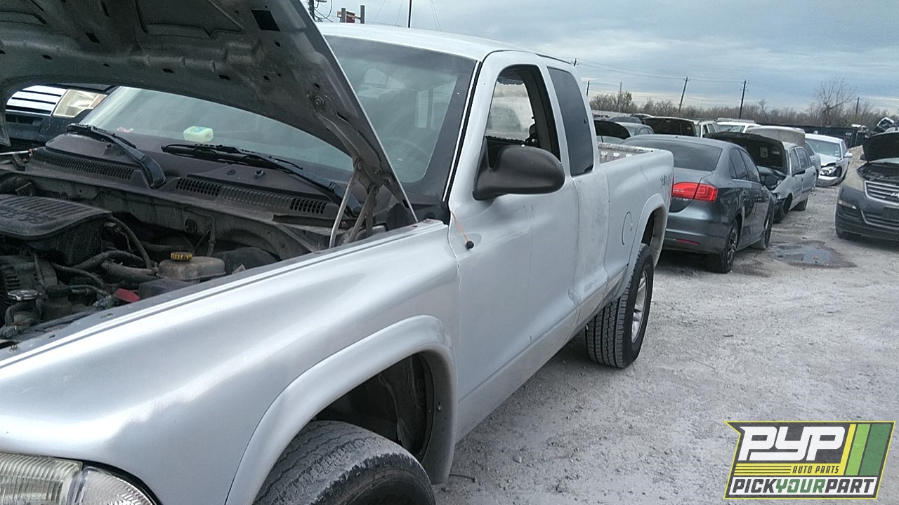 2004 DODGE DAKOTA available for parts