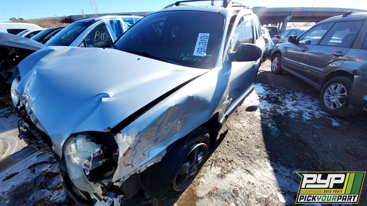 2004 HYUNDAI SANTA FE available for parts