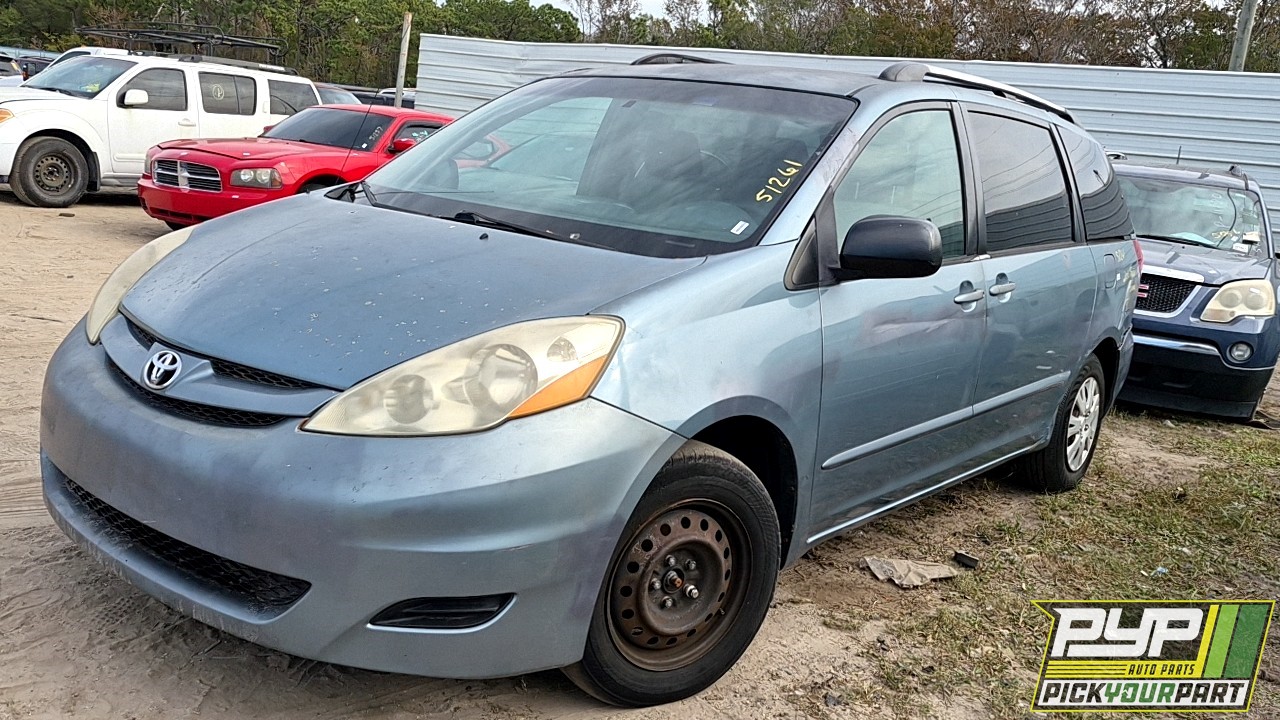 2008 TOYOTA SIENNA available for parts
