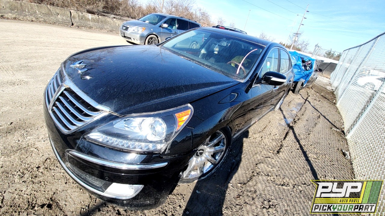 2013 HYUNDAI EQUUS available for parts
