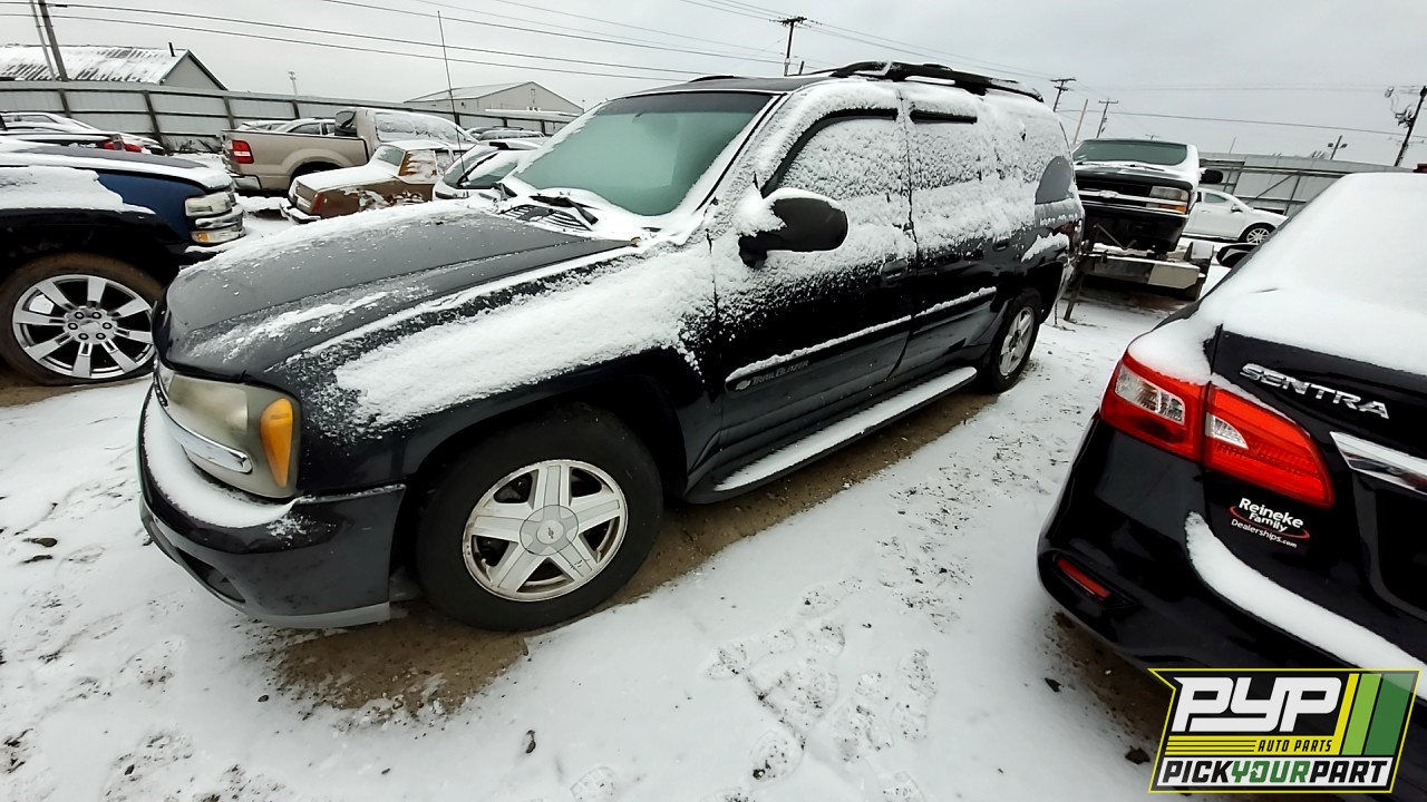 2003 CHEVROLET TRAILBLAZER EXT available for parts