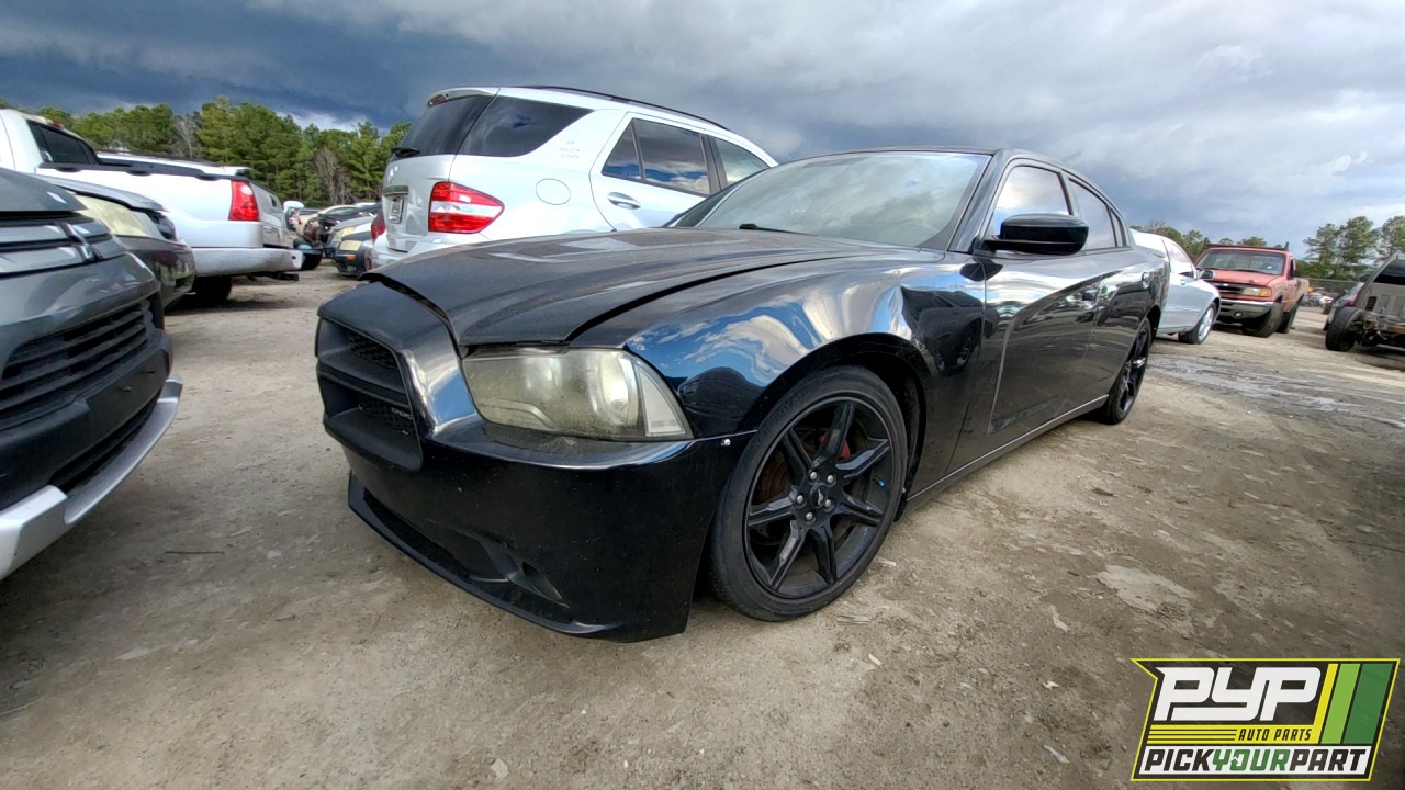 2012 DODGE CHARGER partes disponibles