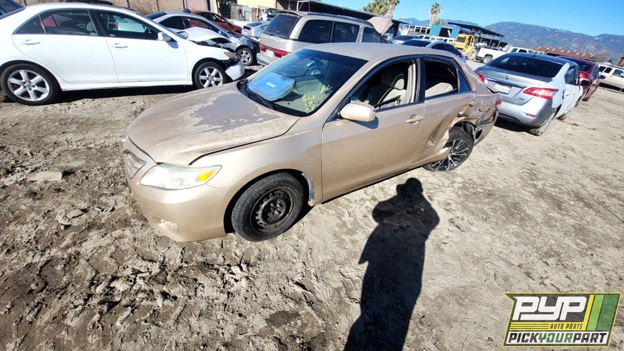 2010 TOYOTA CAMRY partes disponibles