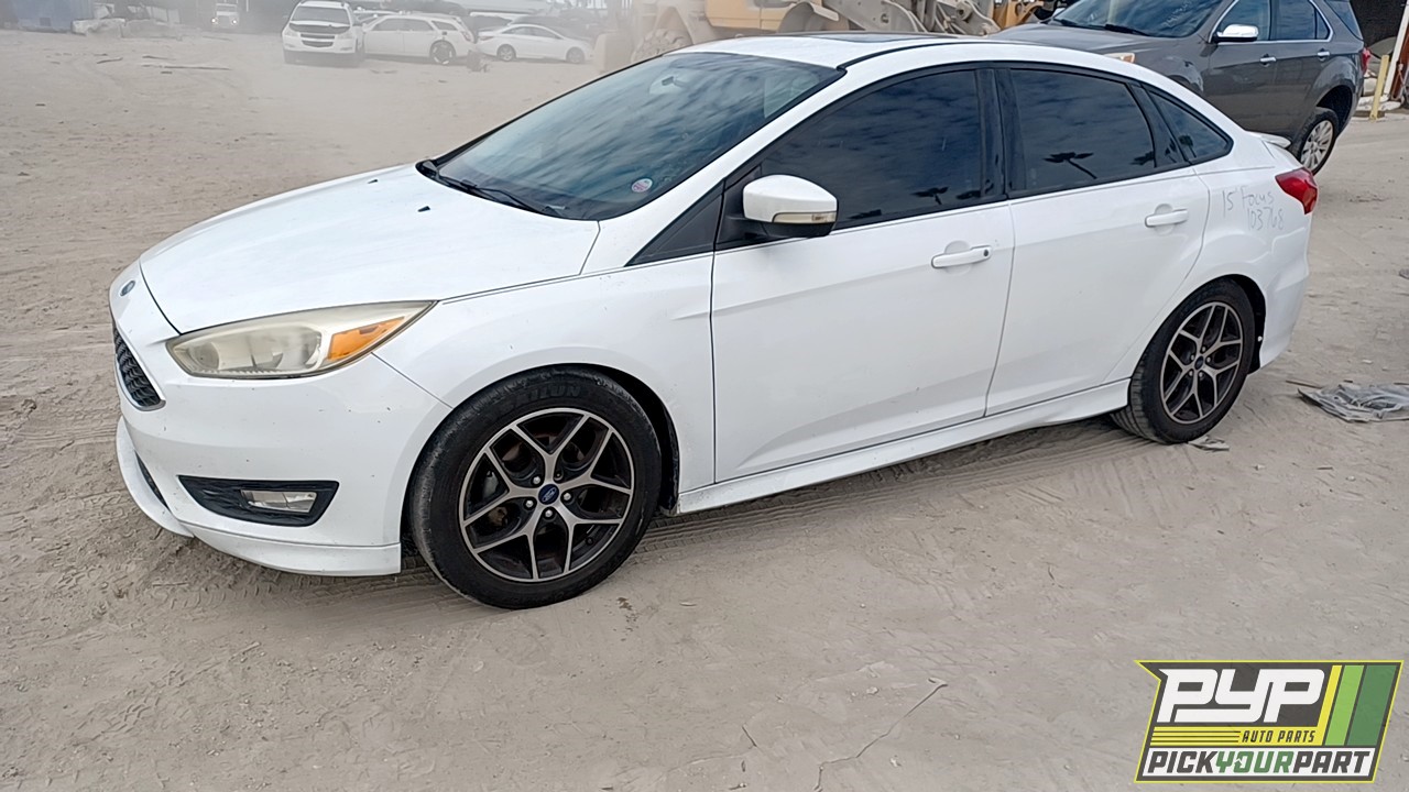 2015 FORD FOCUS partes disponibles