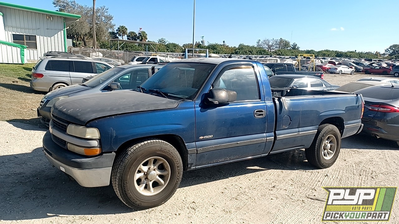 2000 CHEVROLET SILVERADO 1500 available for parts