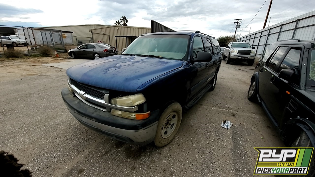 2001 CHEVROLET SUBURBAN 1500 available for parts
