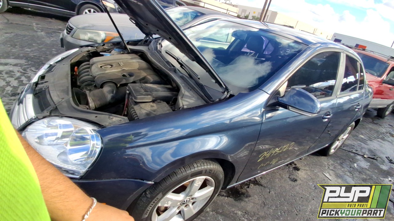 2009 VOLKSWAGEN JETTA partes disponibles