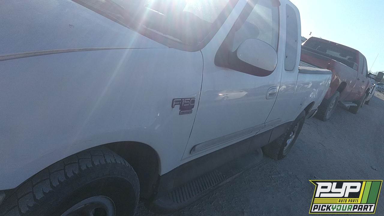 2003 FORD F-150 available for parts