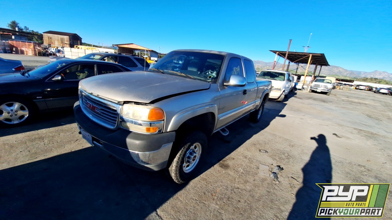 2002 GMC SIERRA 2500 HD partes disponibles