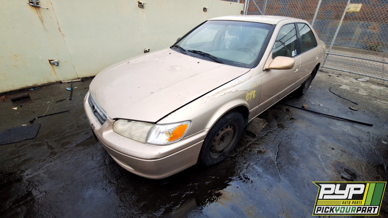 2000 TOYOTA CAMRY partes disponibles