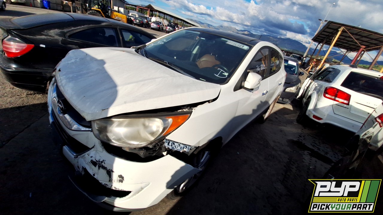 2011 HYUNDAI TUCSON available for parts