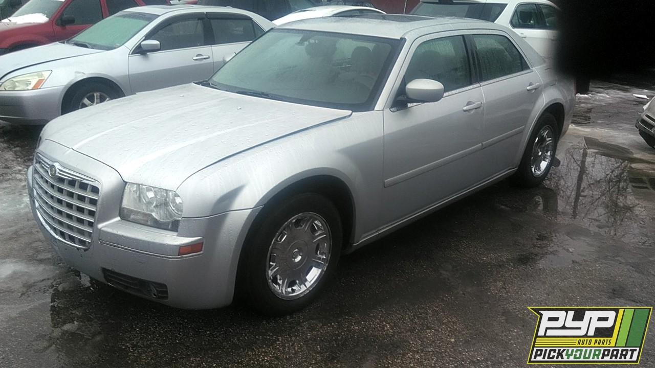 2005 CHRYSLER 300 available for parts