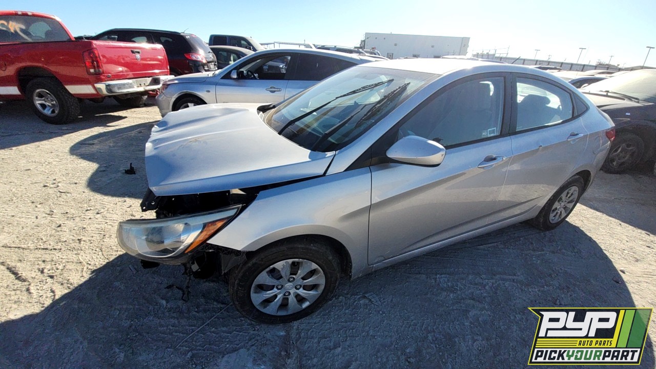 2015 HYUNDAI ACCENT partes disponibles