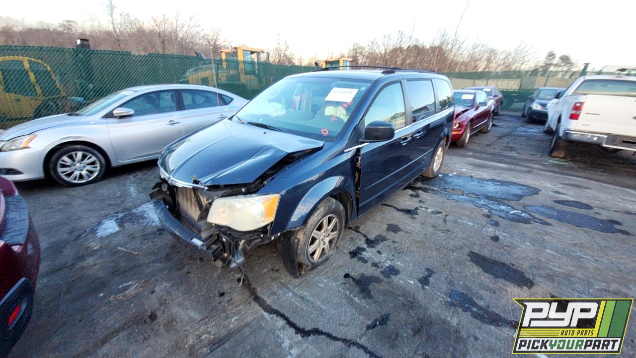 2008 CHRYSLER TOWN & COUNTRY partes disponibles