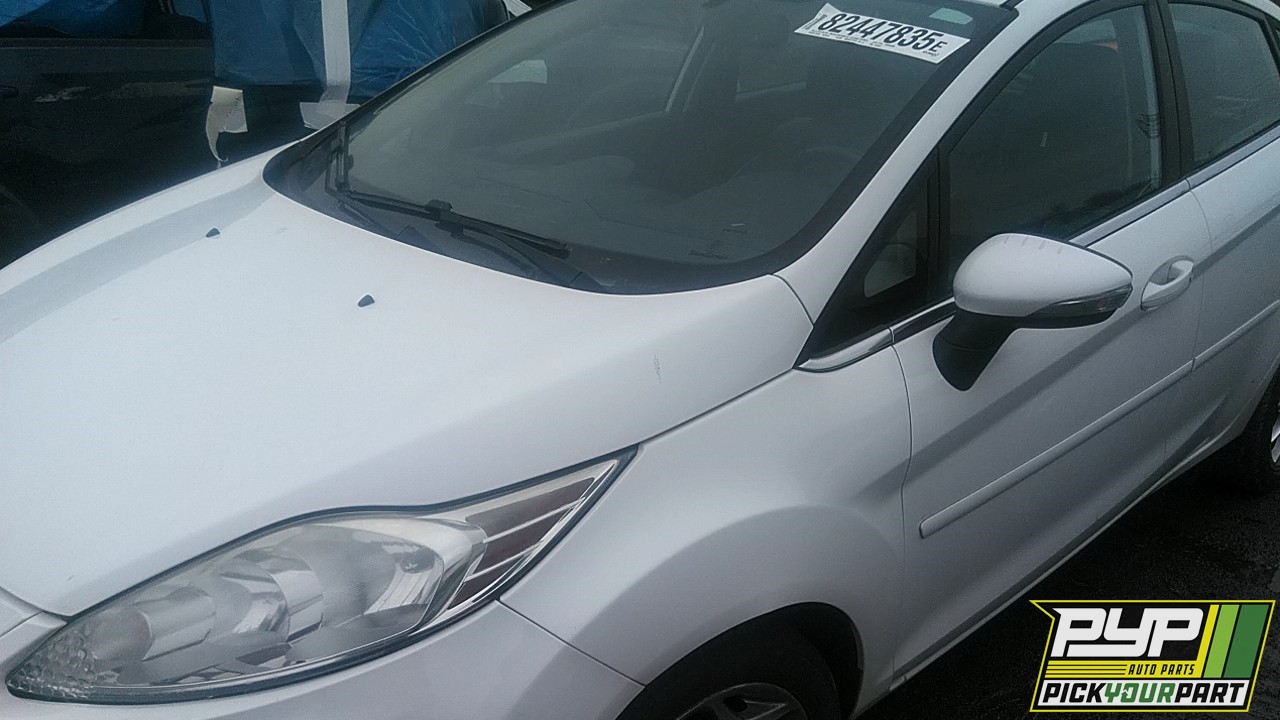 2011 FORD FIESTA partes disponibles