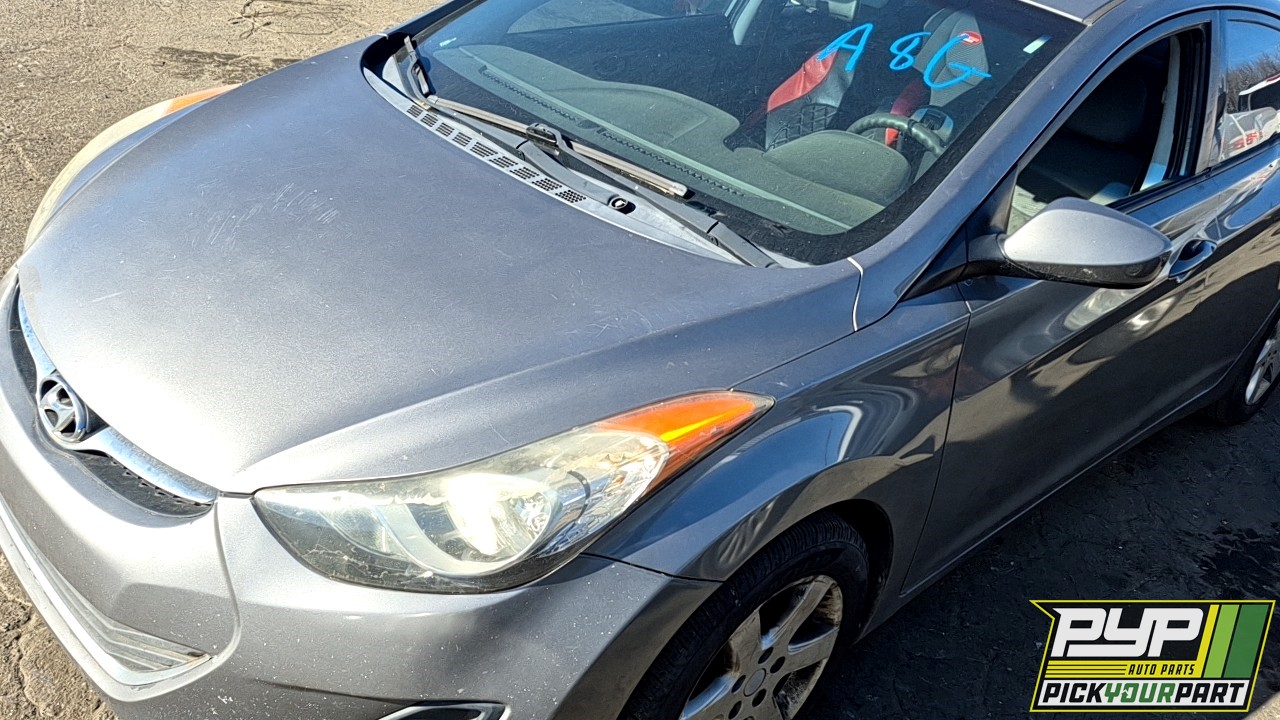 2013 HYUNDAI ELANTRA partes disponibles
