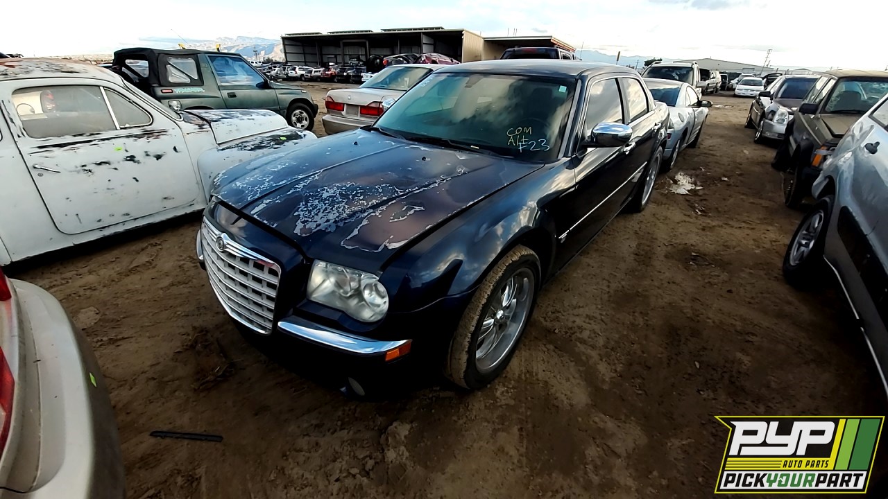 2006 CHRYSLER 300 available for parts