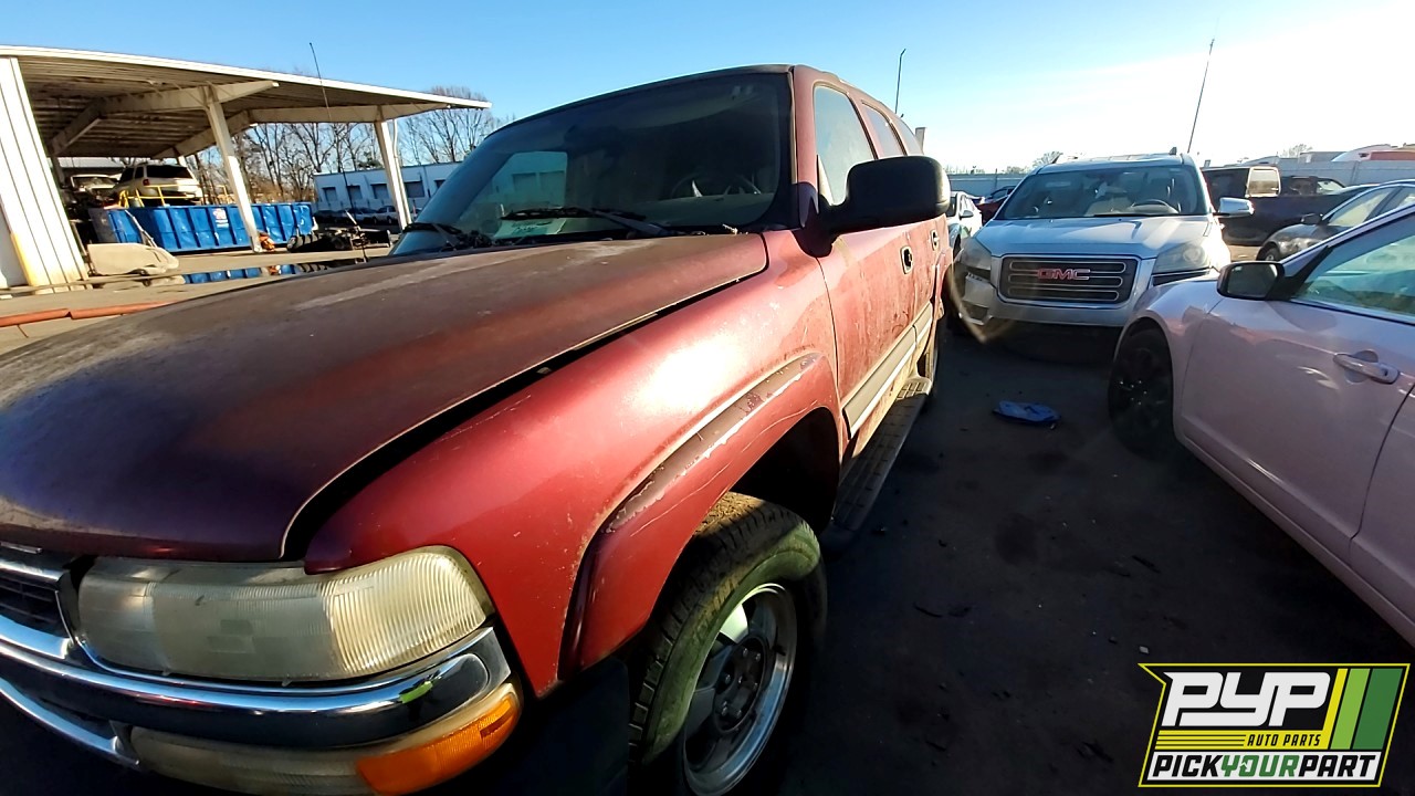 2004 CHEVROLET TAHOE partes disponibles