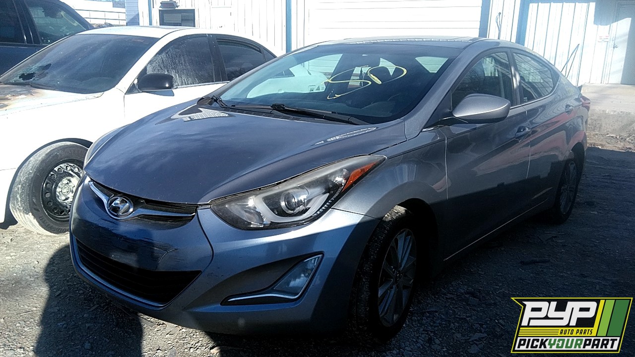 2015 HYUNDAI ELANTRA partes disponibles