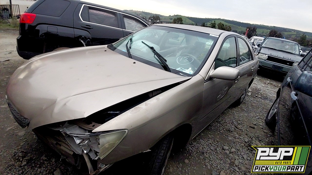 2002 TOYOTA CAMRY partes disponibles