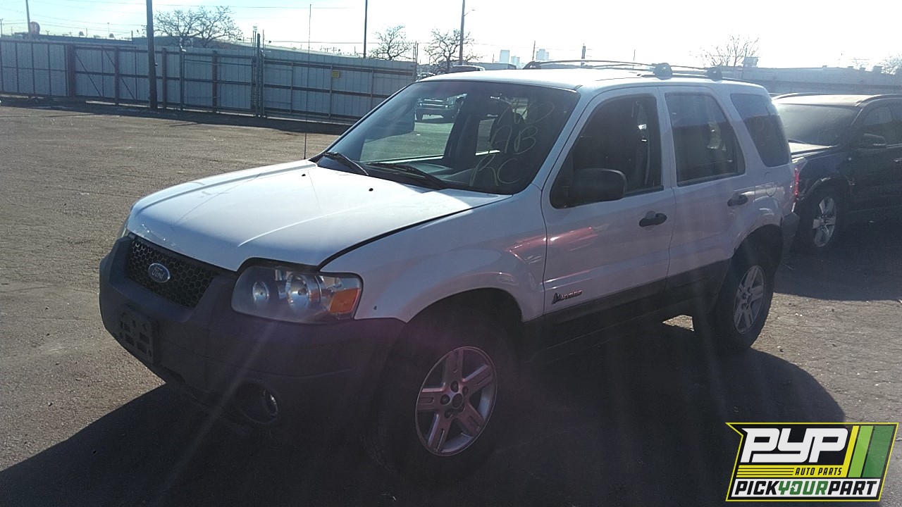 2006 FORD ESCAPE available for parts