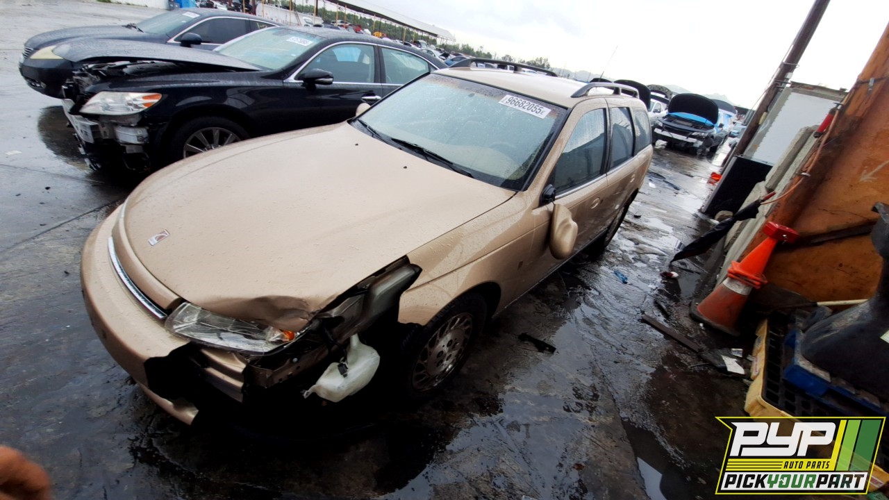 2000 SATURN LW2 available for parts