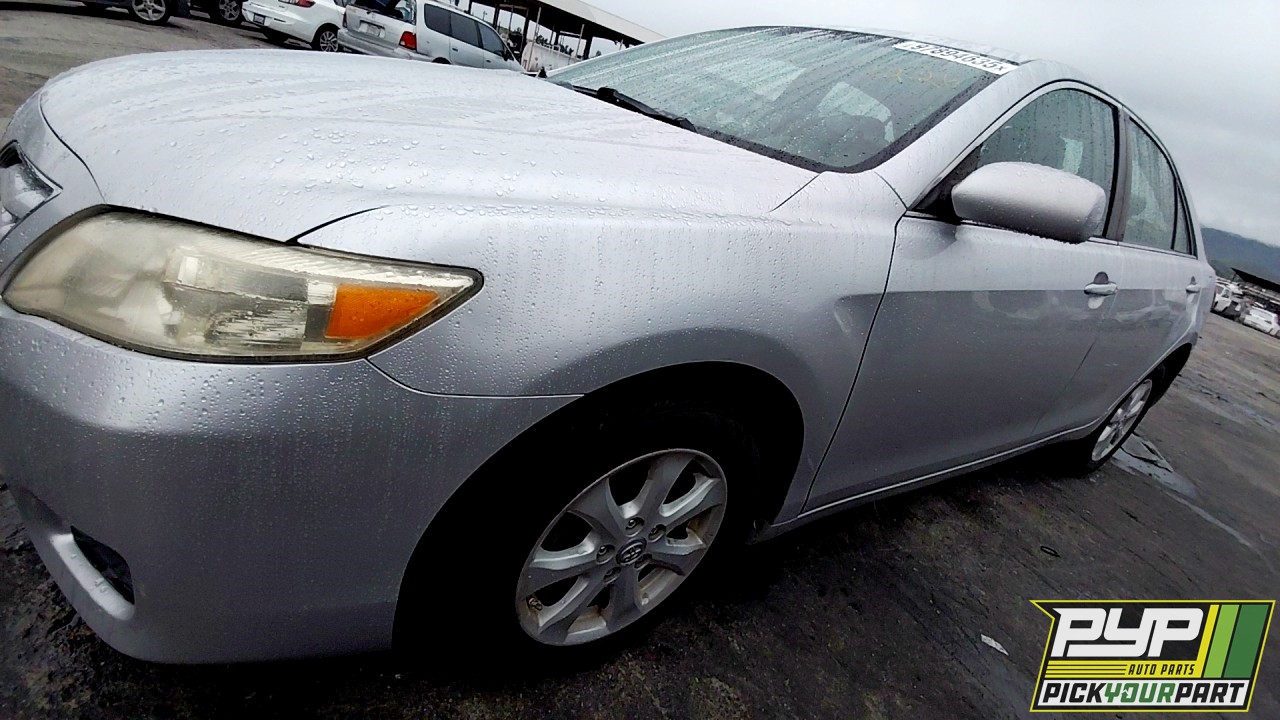 2011 TOYOTA CAMRY partes disponibles