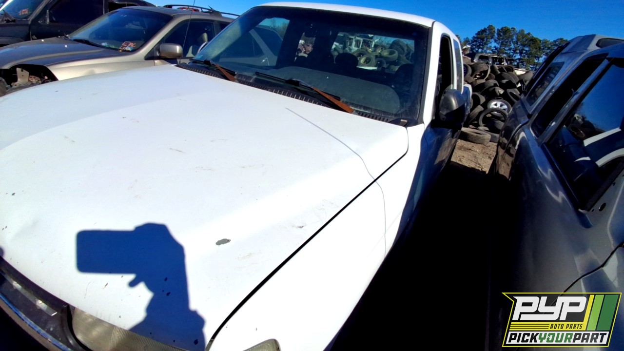 2002 CHEVROLET SILVERADO 1500 available for parts