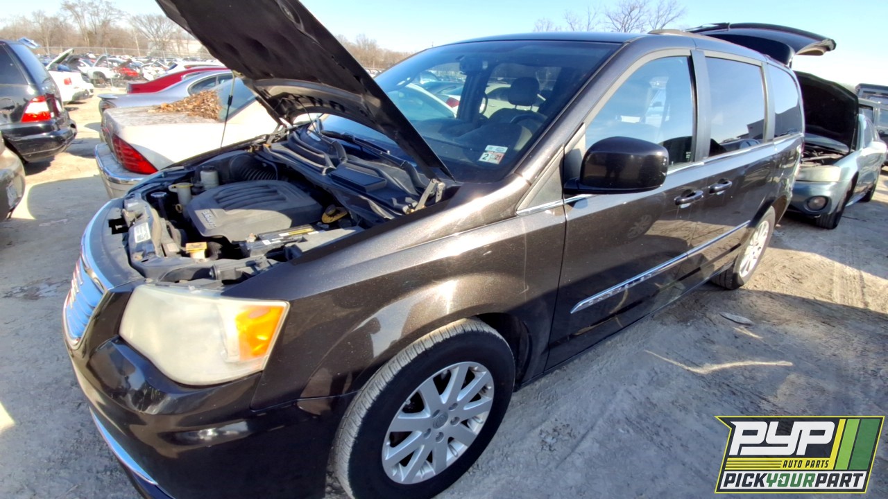 2014 CHRYSLER TOWN & COUNTRY available for parts