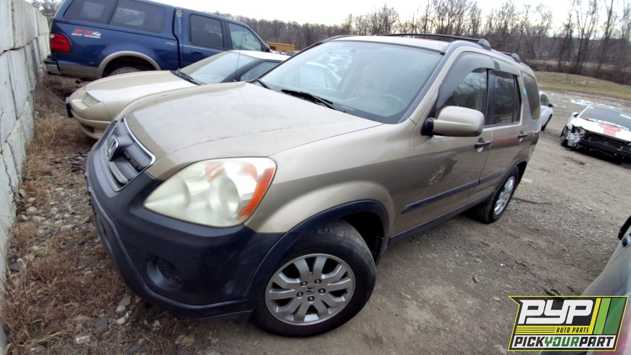 2005 HONDA CR-V partes disponibles