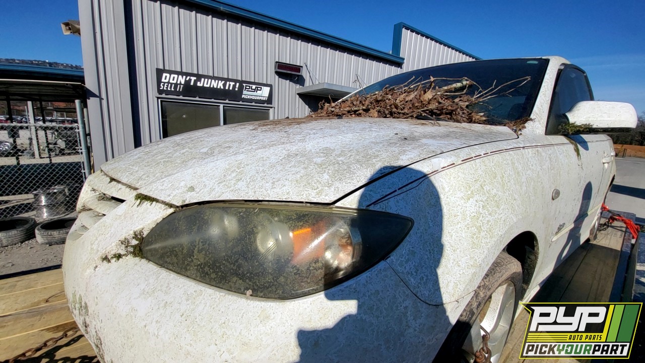 2004 MAZDA 3 available for parts