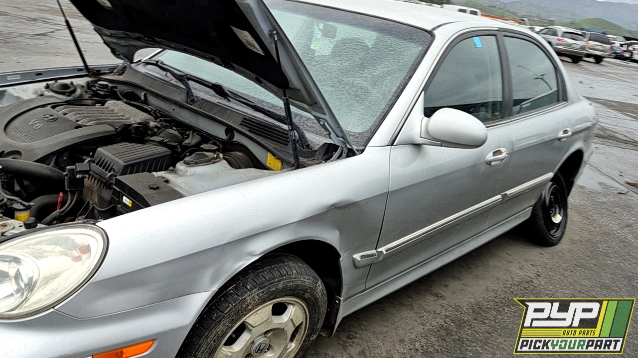2004 HYUNDAI SONATA available for parts