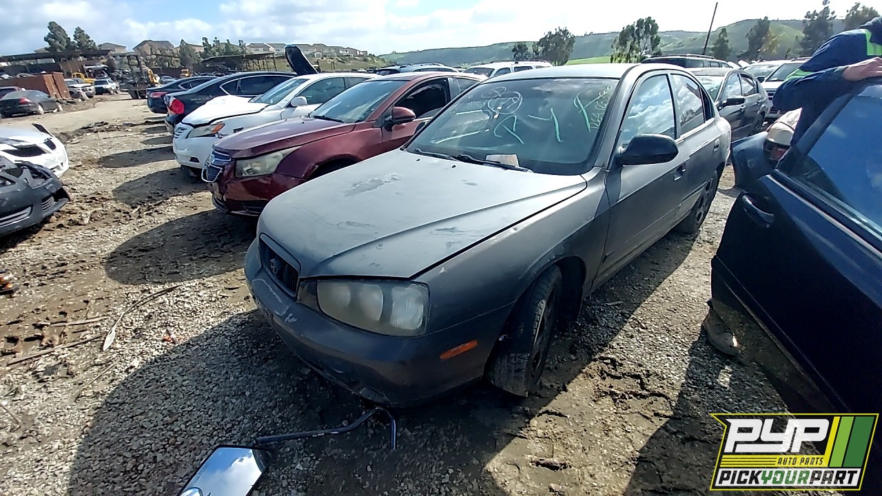 2001 HYUNDAI ELANTRA available for parts